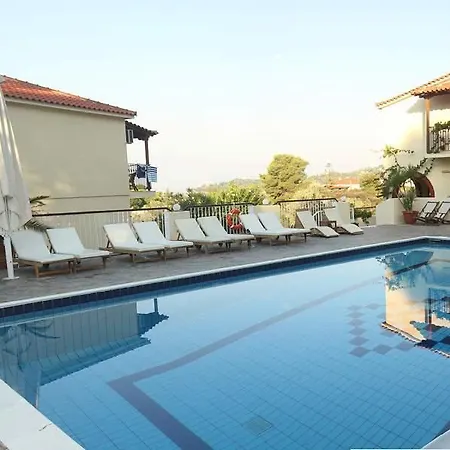 Lägenhetshotell Hermes Vromolimnos