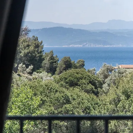 Appart hôtel Hermes Vromolimnos