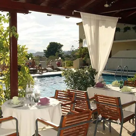 Apart-hotel Hermes Vromolimnos
