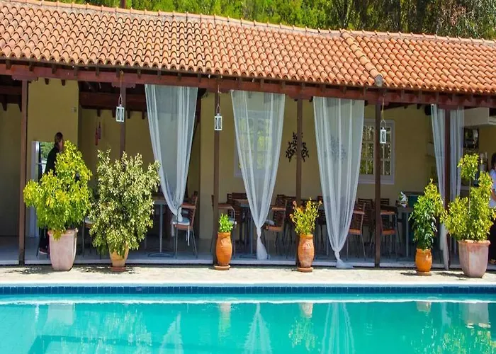 Lägenhetshotell Hermes Vromolimnos