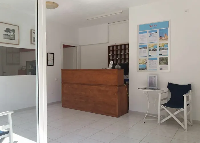 Lägenhetshotell Hermes Vromolimnos